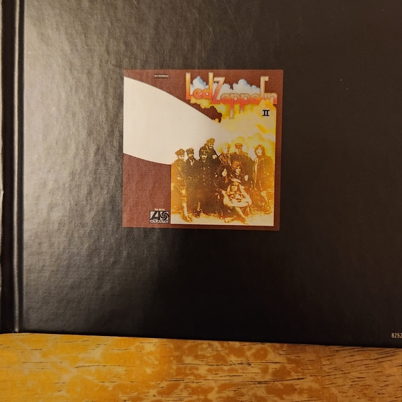 Vintage Rare 1993 Led Zeppelin 2 & 3 Collection Sets 2 DVDS Each Set - Picture 2 of 8